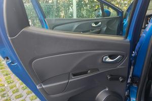 Renault Clio anno 2918 km 157 Mila perfetta a 6200