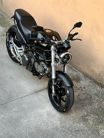 Ducati Monster 600