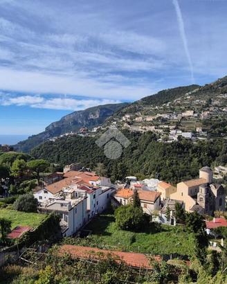 CASA SEMINDIPENDENTE A RAVELLO