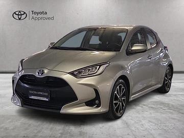 Toyota Yaris 4nd serie 1.5 Hybrid 5 porte Trend
