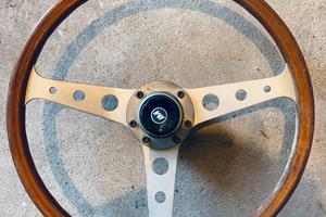 Volante Fedel 3 razze con mozzo diametro  36