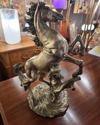 scultura cavallo anni 70