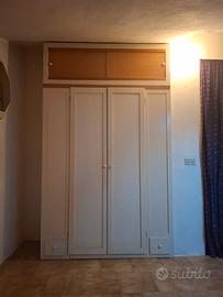 Mobile in legno bianco  138.5x48xh230