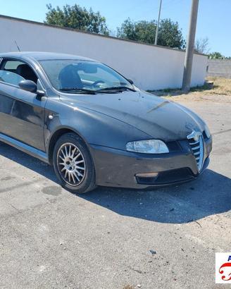 ALFA ROMEO GT 937 1.9 JTD 150CV 03-10 ricambi -