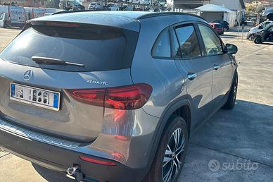RICAMBI USATI MERCEDES-BENZ GLA 200D - CARROZZERIA