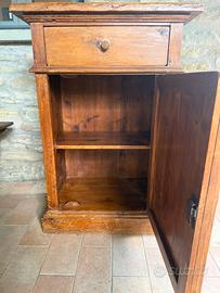 Mobile in legno