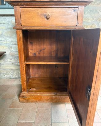 Mobile in legno