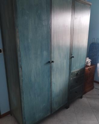 Mobili artigianali in legno 