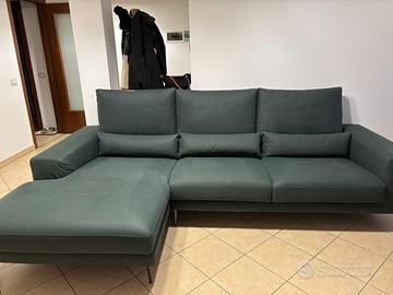 Divano 3 posti con penisola