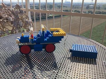 LEGO 140 auto con motore 