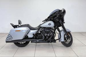 HARLEY DAVIDSON Street Glide 114 1868 Street Glide