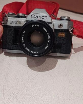Macchina fotografica Canon AT-1 Flash  e obiettivi