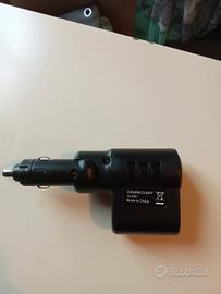 auto  caricatore USB due ingressi telefono 