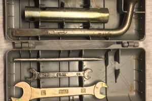 TROUSSE ATTREZZI FIAT 500 126 127 128 131 132