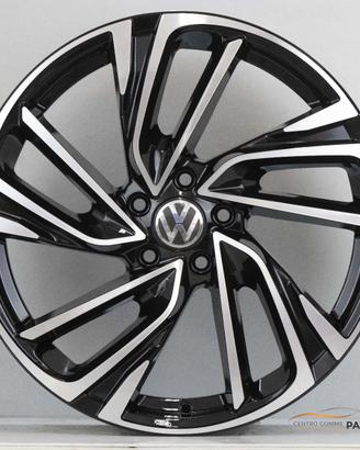 Cerchi in lega Victoria da 18 per VW Golf
