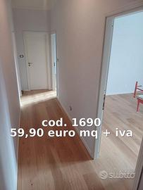 Parquet Maxiplancia con pochi nodi a Parma