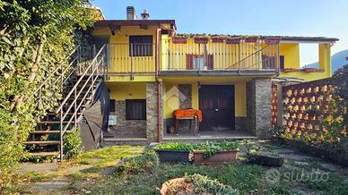 CASA SEMINDIPENDENTE A PINASCA