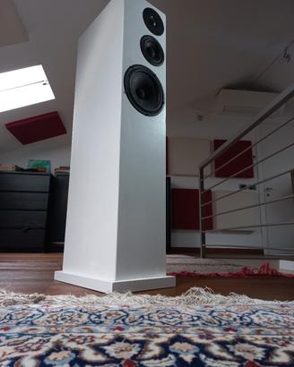 Diffusori acustici 3 vie Floorstanding