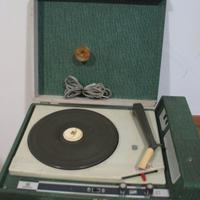 giradischi a valigetta