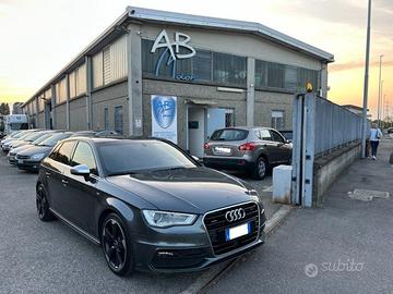 AUDI A3 SPB 1.8 TFSI quattro S tronic edition *S