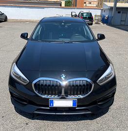BMW Serie 1 con treno di gomme aggiuntivo
