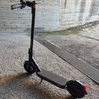 Monopattino elettrico XIAOMI mi M365