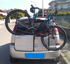 portabici posteriore auto meriva