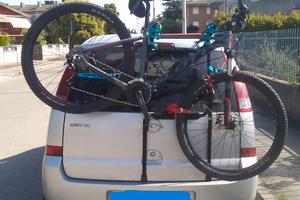 portabici posteriore auto meriva