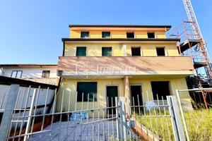 Villetta a schiera con giardino privato in Canal d