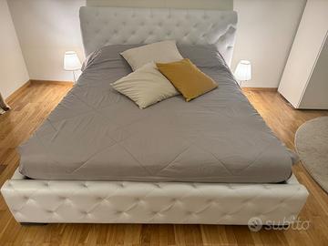 Letto matrimoniale contenitore bianco Chesterfield