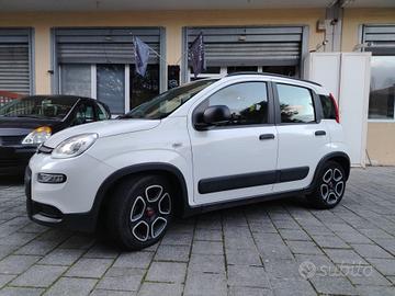 Fiat Panda 1.0 FireFly S&S Hybrid City Cross
