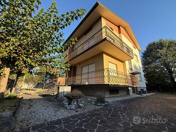 Bifamiliare in Via Martignacco