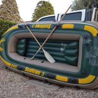 gommone/ canotto verde 