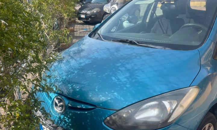 MAZDA 2 2a Serie 1.3 16V  75Cv  5p Trendy(55Kw)