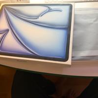 iPad 13 M3 128 Gbyte   Wi-Fi  Pari al Nuovo