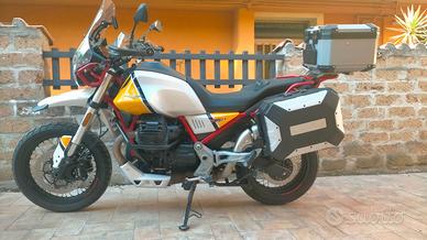 Moto Guzzi V85TT