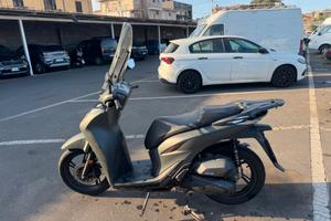 Honda sh125 2022