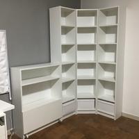 Mensola di angolo bianco