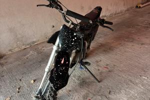 PIT BIKE 140cc 750€ (trattabili)
