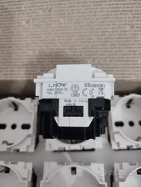 Stock 12 prese schuko Living Now BTICINO 