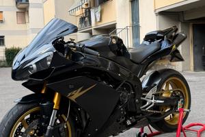 Yamaha R1