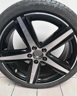 CERCHI IN LEGA ORIGINALI  MERCEDES BENZ R19