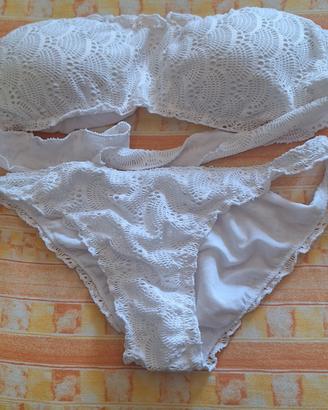bikini bianco
