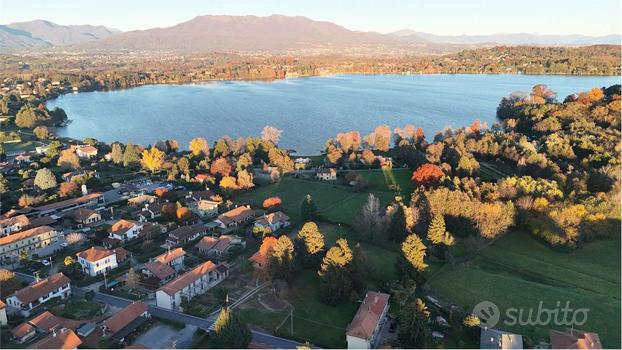 Terreno Edificabile a Cadrezzate con Osmate