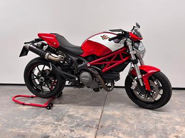 Ducati Monster 796 ABS