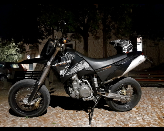Ktm, 640lc4 sm prestige