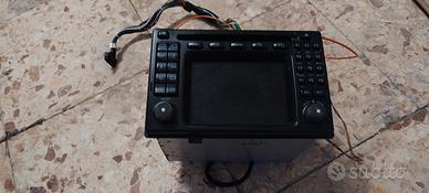stereo x Mercedes 