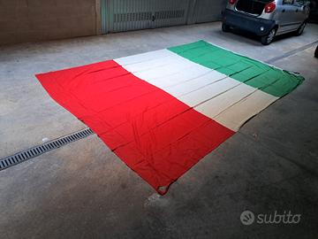 bandiera Italia di stoffa italiana con gancio