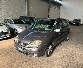 Renault Scenic 2 serie-1,9 -2003