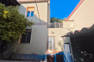 Casa indipendente